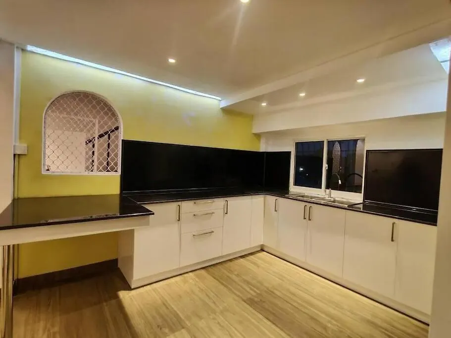 Apartment In Negombo